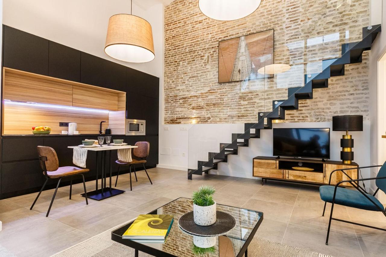 Amplisimo Y Coqueto Apartamento De Lujo Y Diseno En Pleno Centro Sevilha Exterior foto