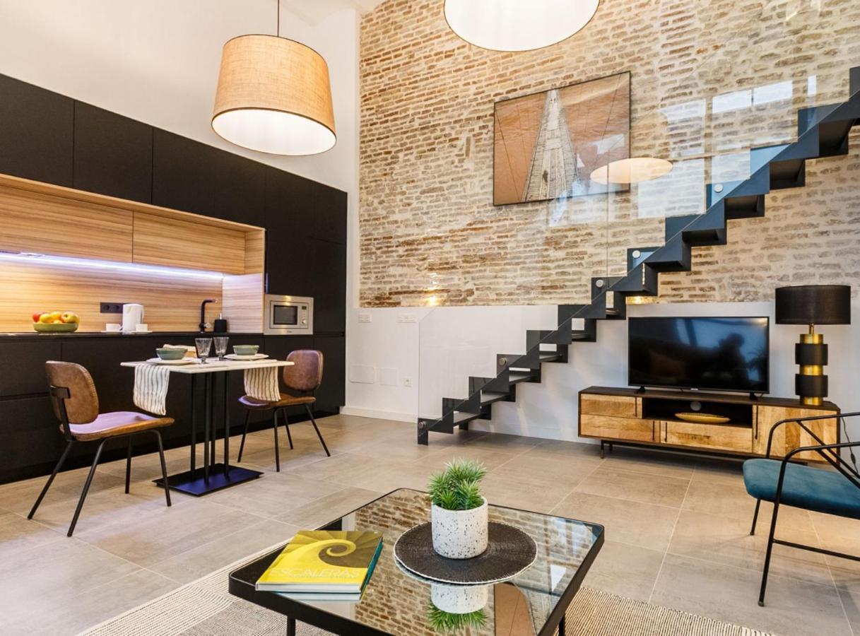 Amplisimo Y Coqueto Apartamento De Lujo Y Diseno En Pleno Centro Sevilha Exterior foto